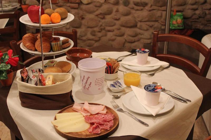 Hotel Opera Доссобуоно Екстер'єр фото